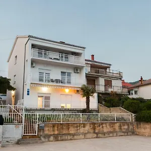 Apartman Kristijan, Crikvenica